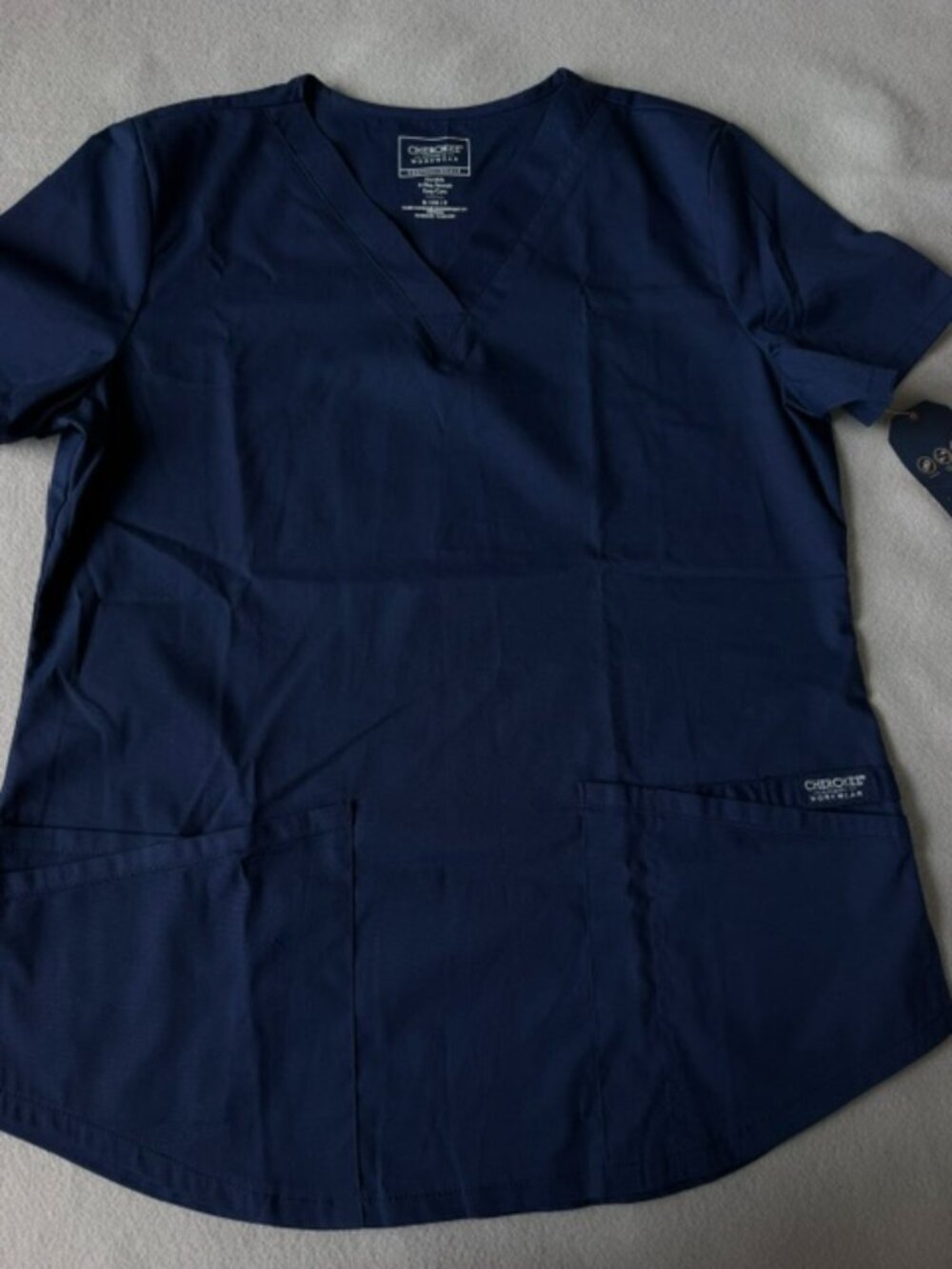 Nurse Cherokee Women workwear tops women - Size Small in Navy. Uniform, Scrubs